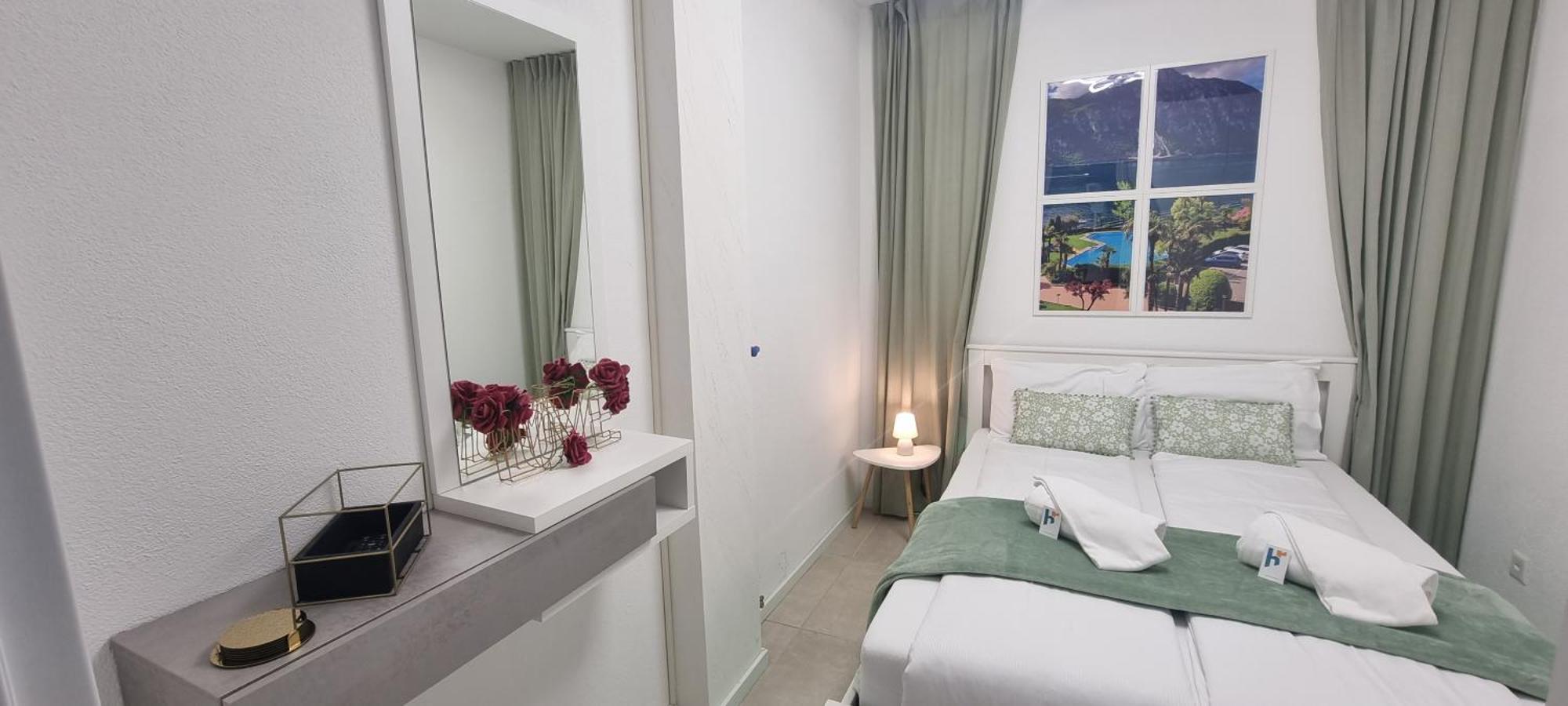 Relax-Lugano Lake Bissone Exterior foto